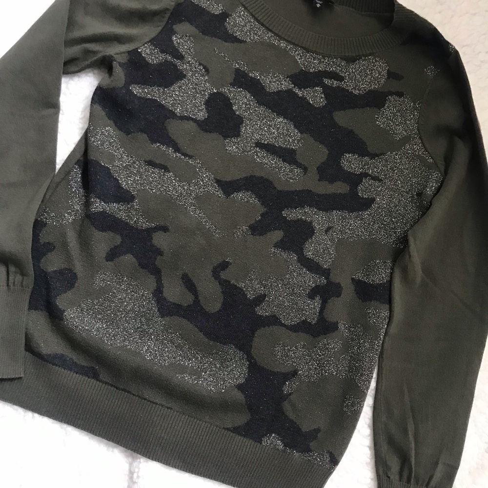Express Camouflage Sweater
